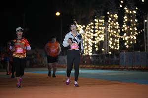 BIB: 82092, 25418
                            <button type="button" onclick="openModal(21637799)" class="btn btn-primary btn-sm float-right btn-popup" data-toggle="modal" data-target=".modal-high-quality">
                        <i class="fas fa-shopping-cart"></i> Add to Cart
                    </button>
                                            <button type="button" onclick="isThisMe(21637799, true)" class="btn btn-success btn-sm float-right btn-popup btn-isme hidden" data-toggle="tooltip" data-placement="bottom" title="นี่คือรูปของคุณใช่ไหม คลิกที่นี่เพื่อเอาเข้าอัลบั้ม">
                        <i class="fas fa-plus"></i> Add to album
                    </button>
                    <button type="button" onclick="isThisMe(21637799, false)" class="btn btn-warning btn-sm float-right btn-popup btn-isnotme hidden">
                        <i class="fas fa-ban"></i> Remove from album
                    </button>